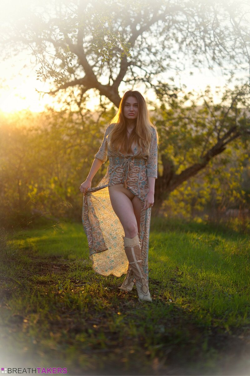 Лариска, 24 года, 1 размер груди